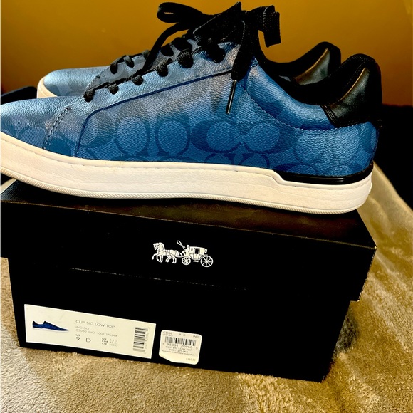 Men Coach shoes one wore them once in good condition - Picture 1 of 2